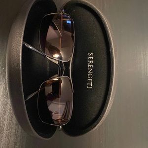 Selling mens Serengeti sunglasses